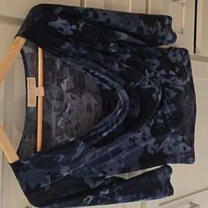 Michael Kors Blue, Small, Beautiful Patterned Shirt. Super soft and Flattering!